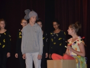teatr_22_04